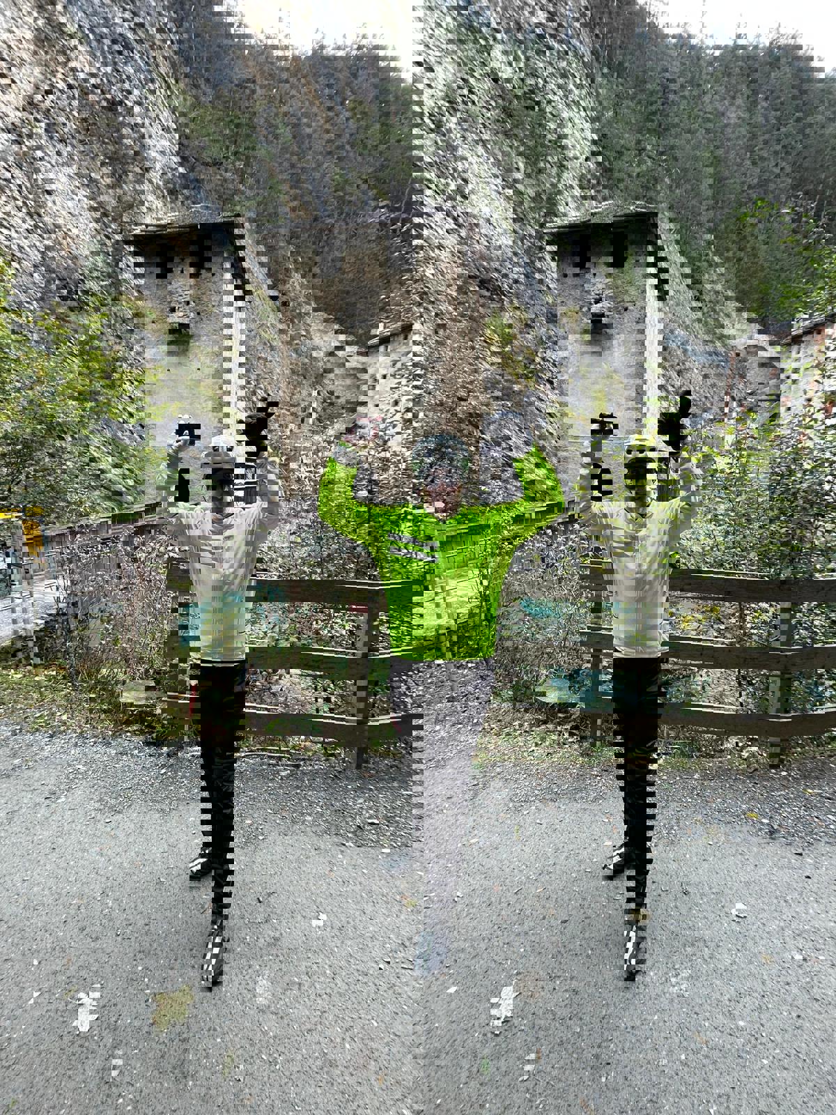 91588F16 40C7 4B6b A678 6Fe015514b86